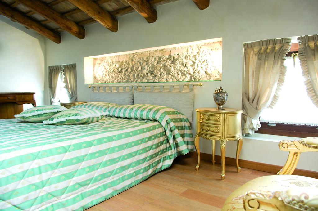 Al Glorioso Piave Hotell Maserada sul Piave Exteriör bild