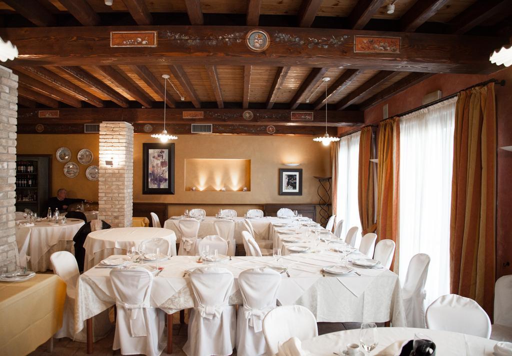 Al Glorioso Piave Hotell Maserada sul Piave Exteriör bild